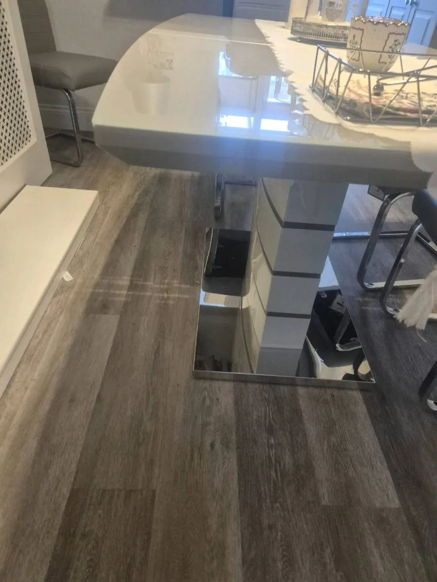 Modern High Gloss Table - Image 3