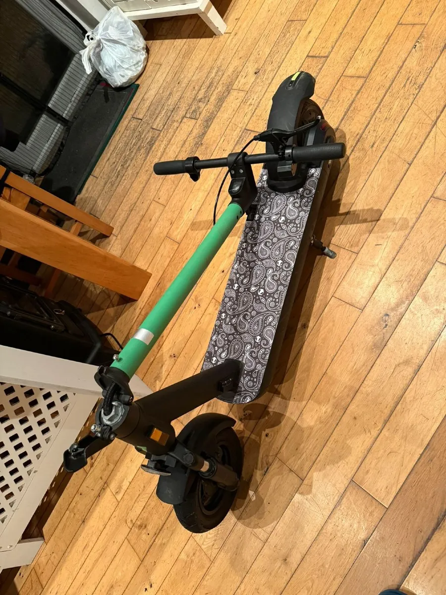 Loco Pro Scooter - Image 2