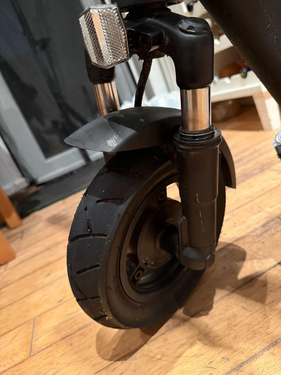 Loco Pro Scooter - Image 4