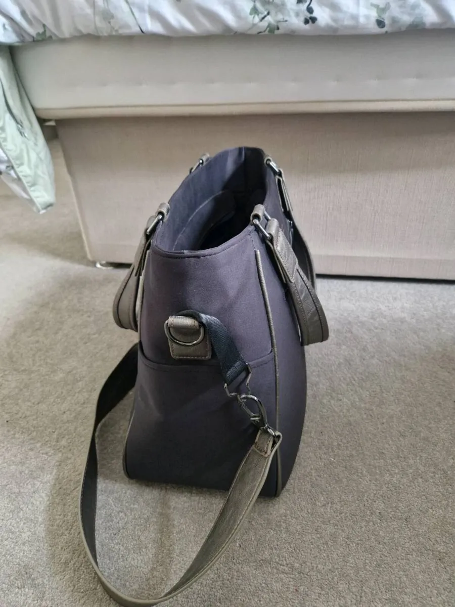 Egg brand Changing Bag - Image 3