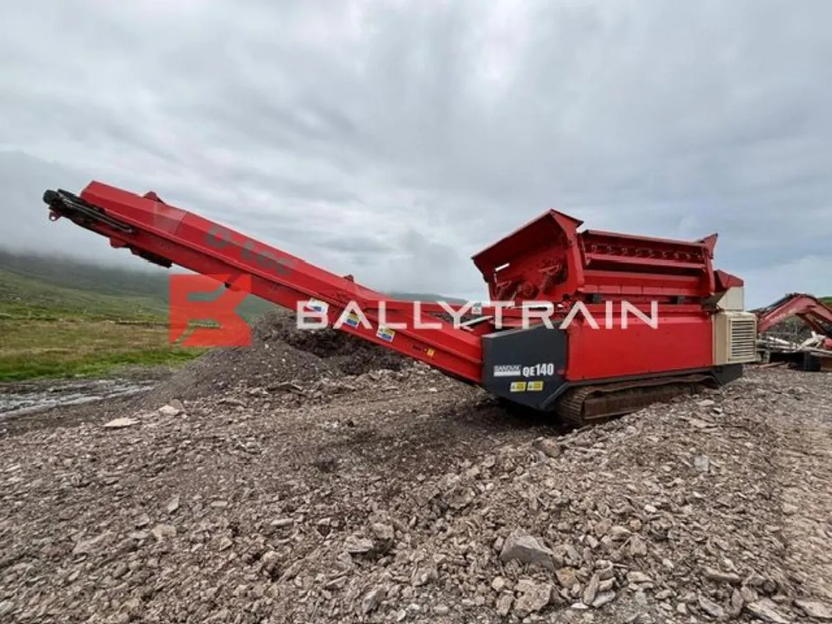 Sandvik QE140 Scalping Screen - Image 1