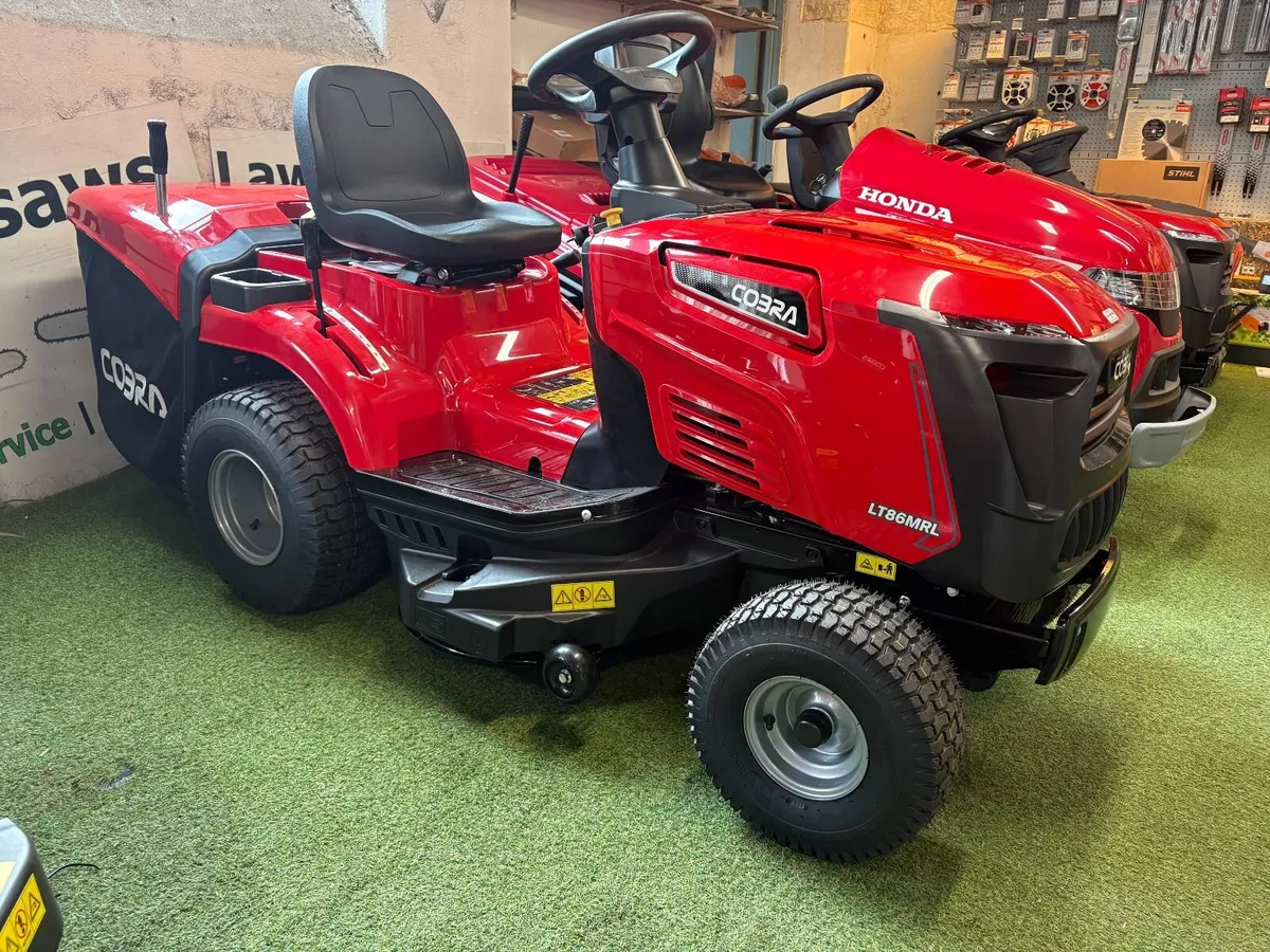 Cobra LT86MRL - 34 inch ride on mower - Brand New - Image 1