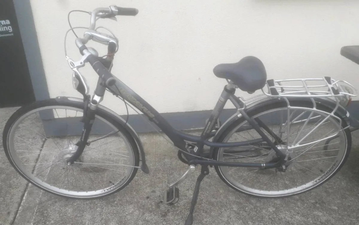 Ladies city bike - Image 3