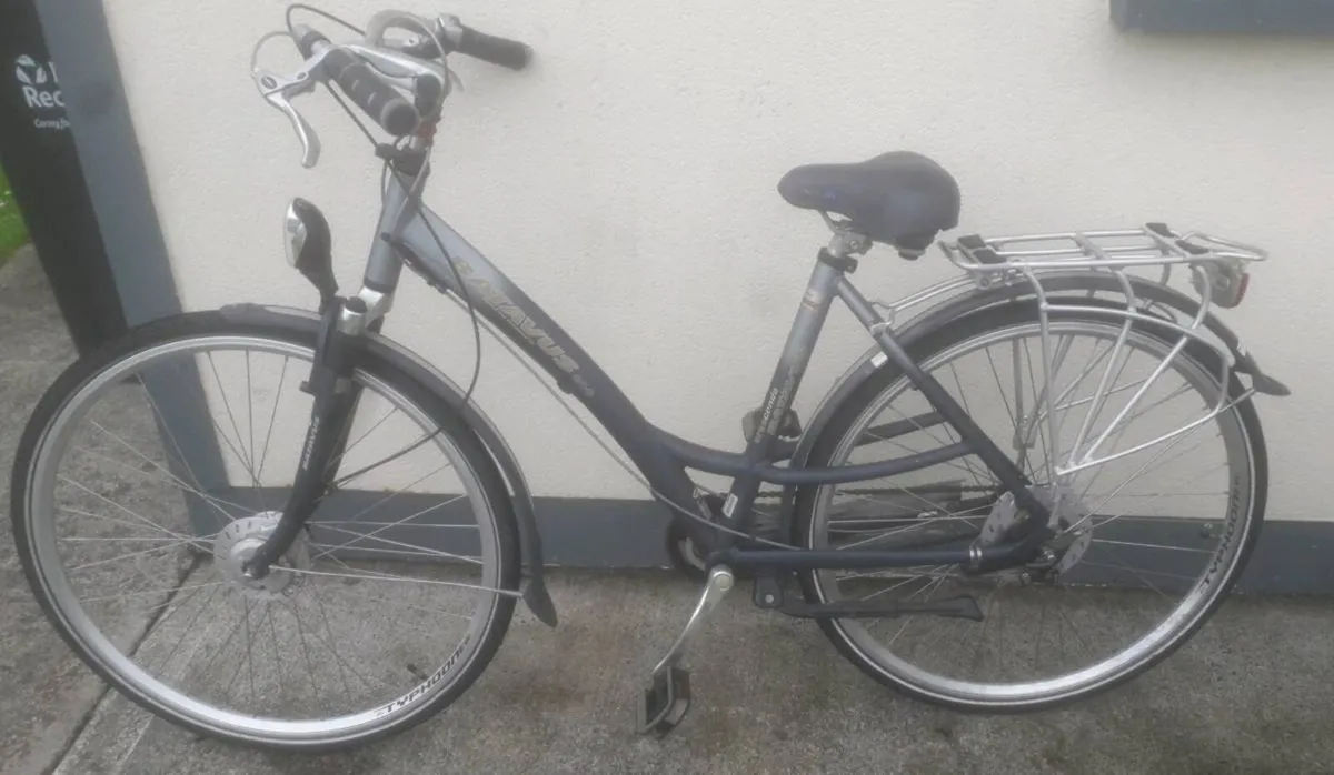 Ladies city bike - Image 4
