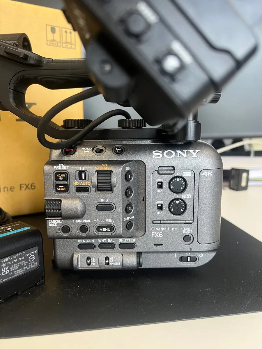 Sony FX6 4K Cinema Line ILME Camera Body - Image 3