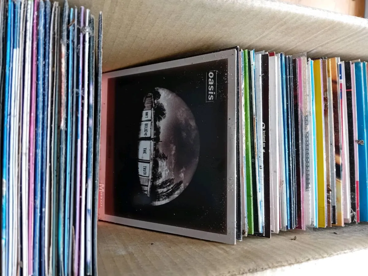 Old CD - Image 3