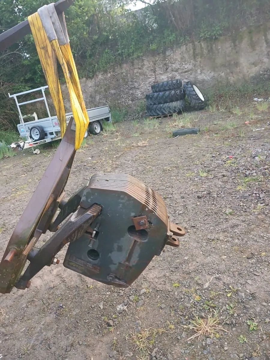 Tractor weights - Image 1