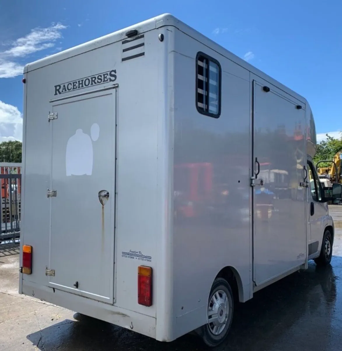 2box Horse Truck - Image 2