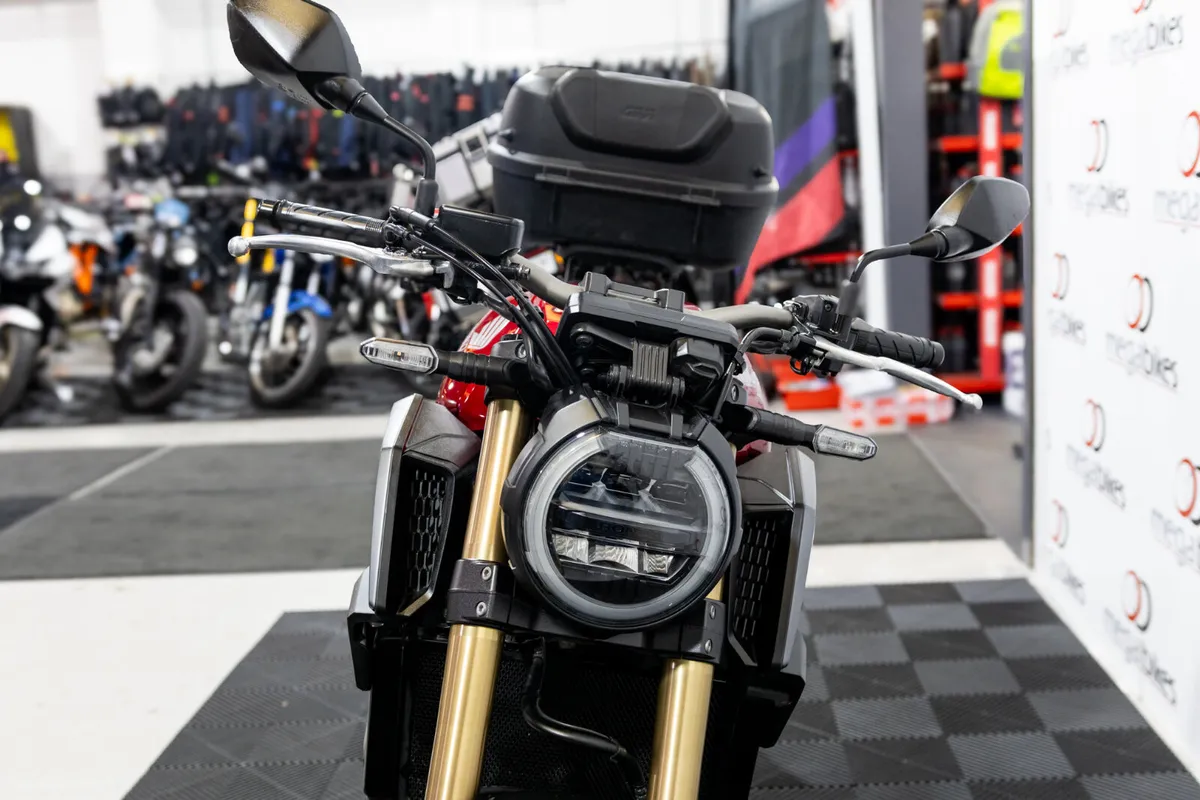 Honda CB650R 2023 - Image 4