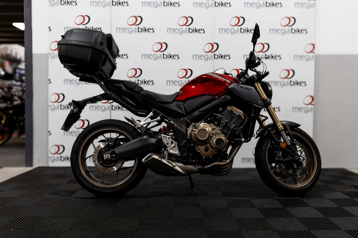 Honda CB650R 2023 - Image 1
