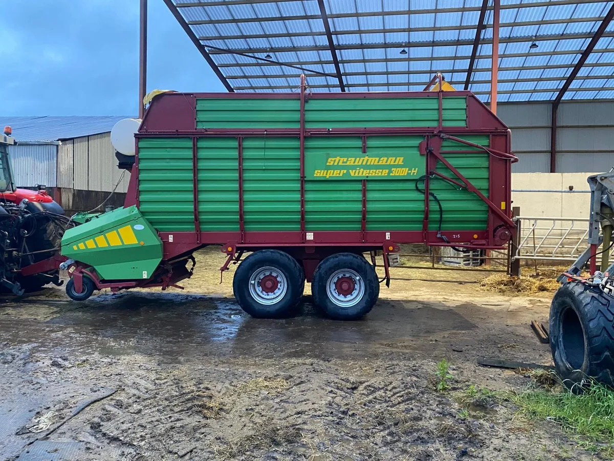 Strautmann silage wagon - Image 1