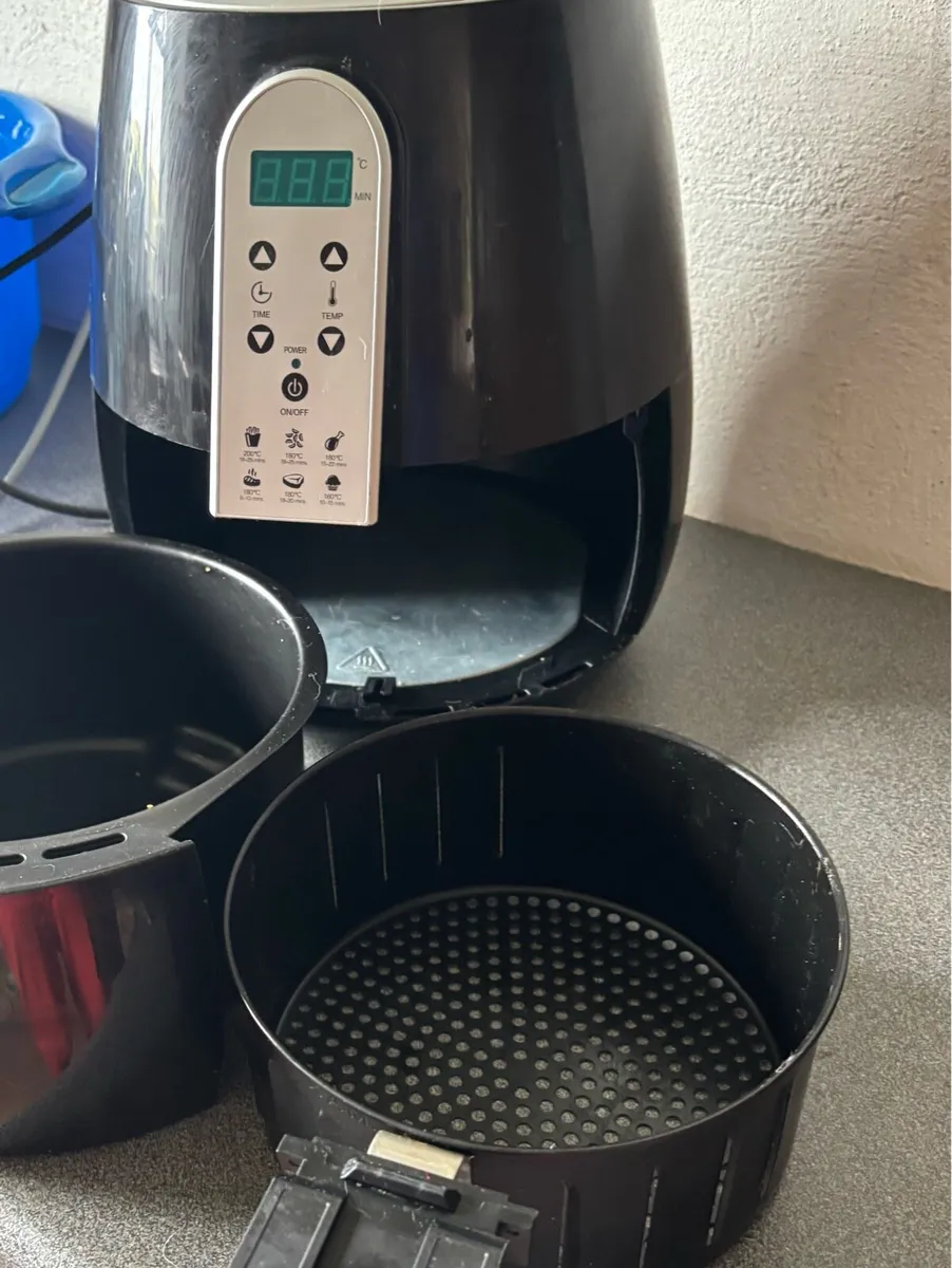 Salter 4.5 litre Hot Air Fryer - Image 2