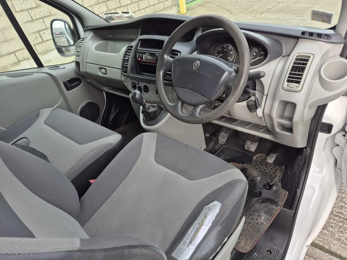 2013 renault Trafic Tested - Image 4