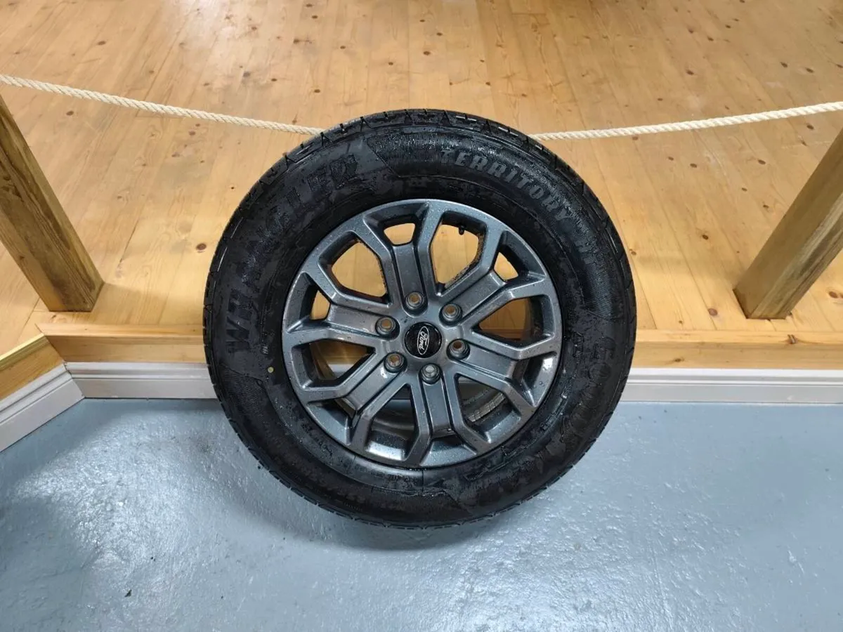 BRAND NEW ALLOYS AND TYRES - Image 2