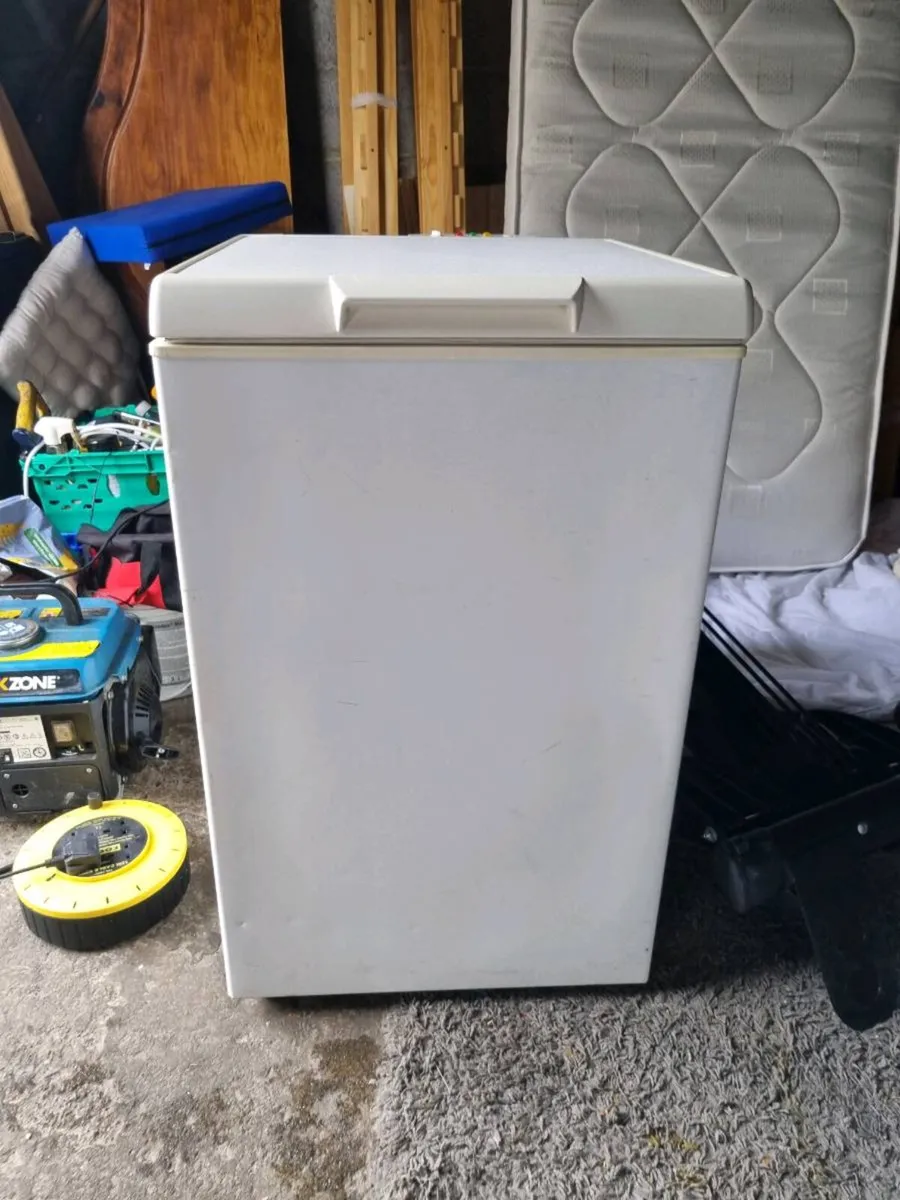 Box freezer - Image 1