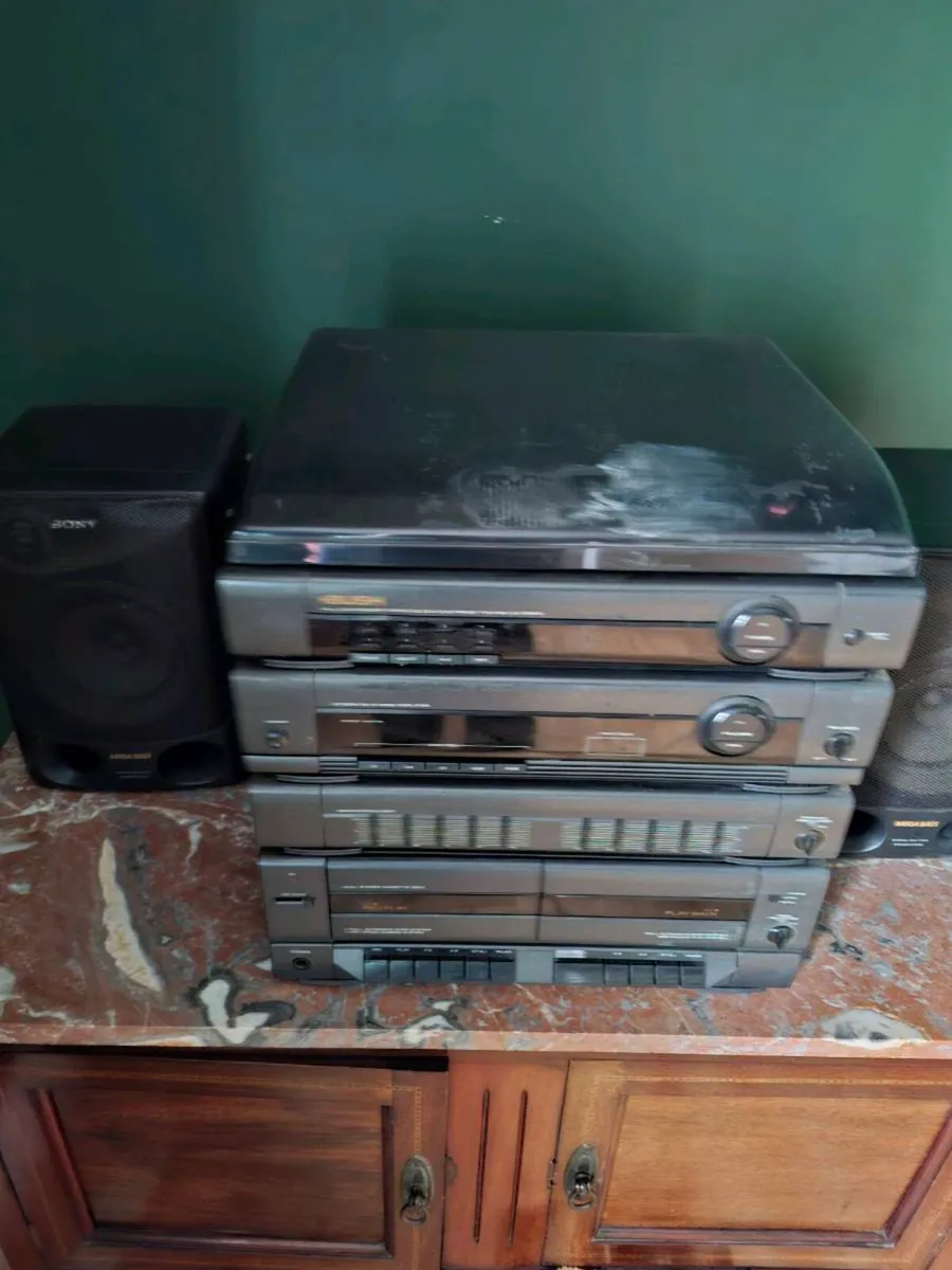 Bush Record player and speakers