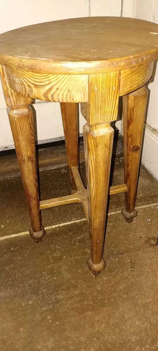 Pine Plant Stand - Image 2