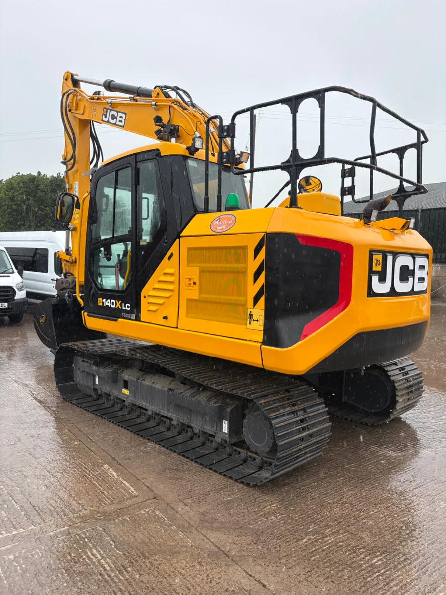 2022 JCB 140X LC Low Hours Finance Arranged - Image 3