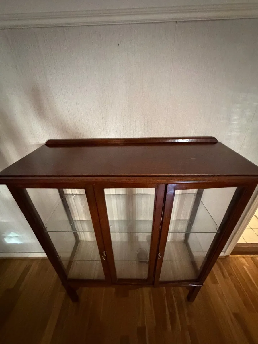Mahogany Display Cabinet - one of a kind - Image 3