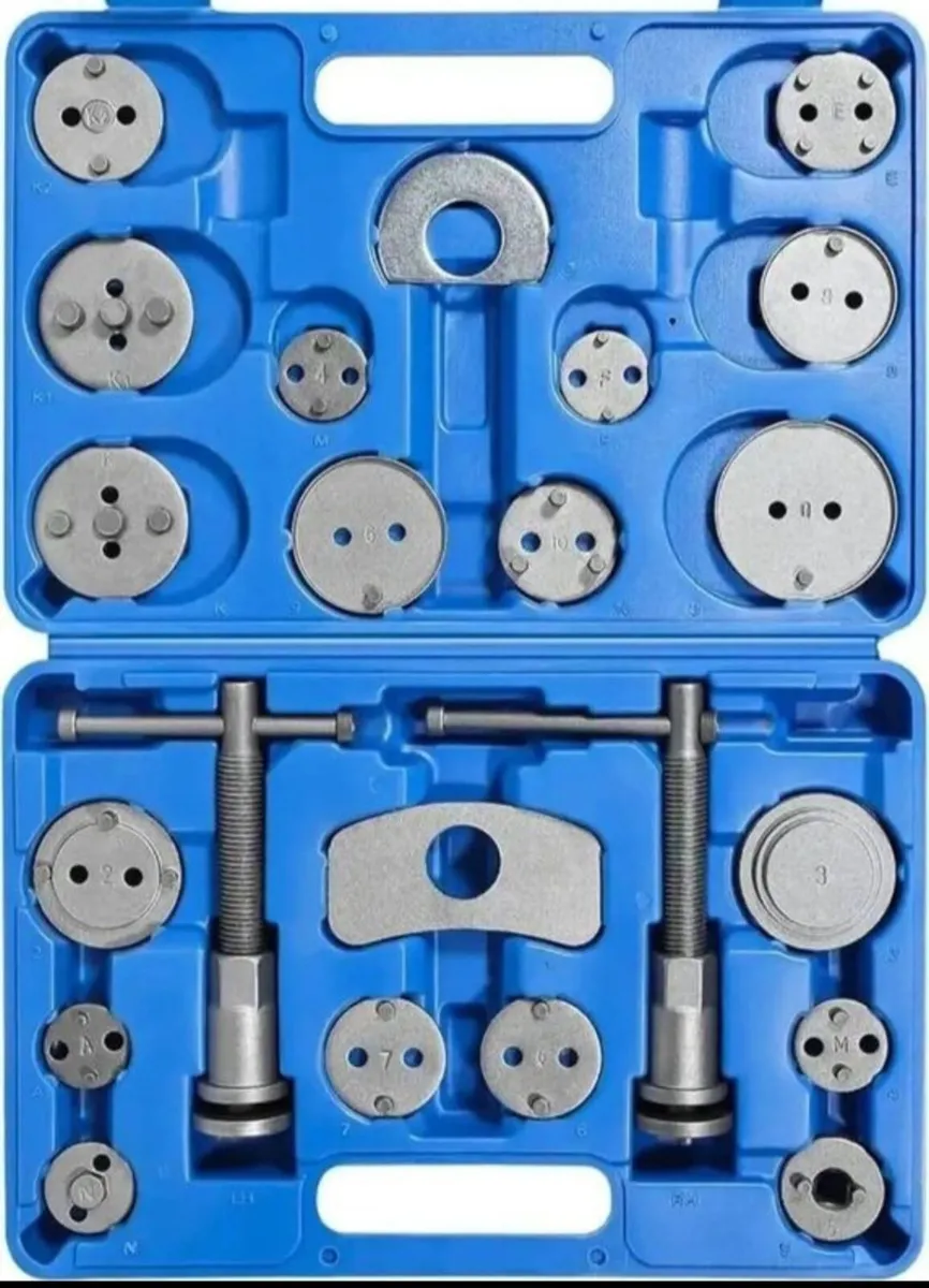 BRAND NEW 22 PCS UNIVERSAL BRAKE CALIPER WIND BACK - Image 2