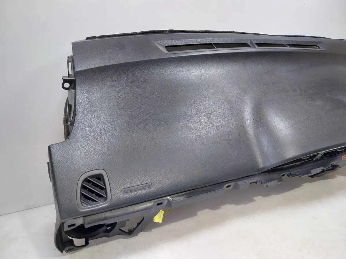2018 Toyota Yaris/Vitz Air Bag Dash - Image 2