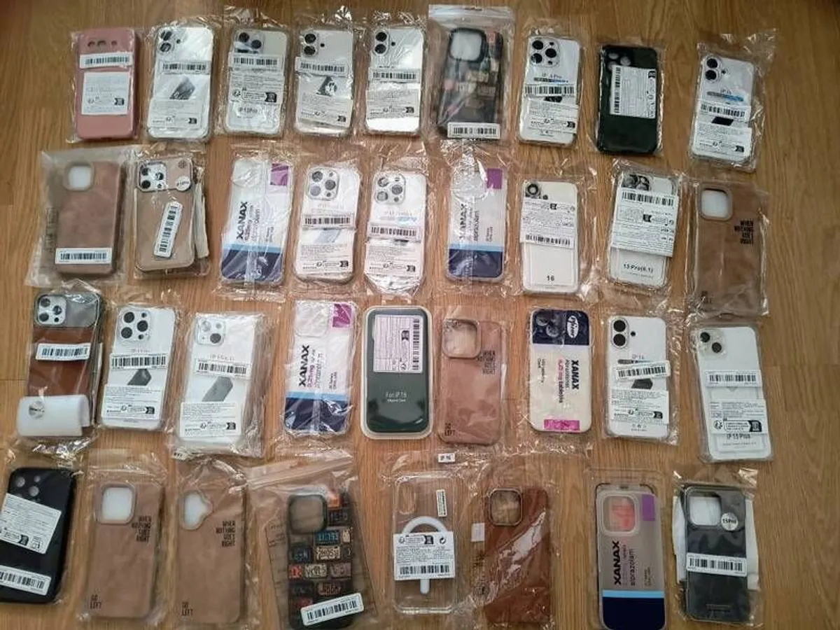 Apple iPhone cases - Image 2