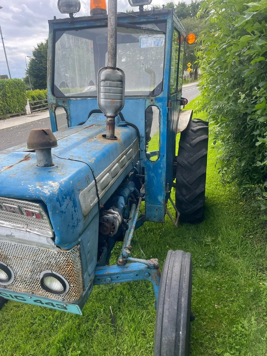 Tractor Ford 3000 - Image 4