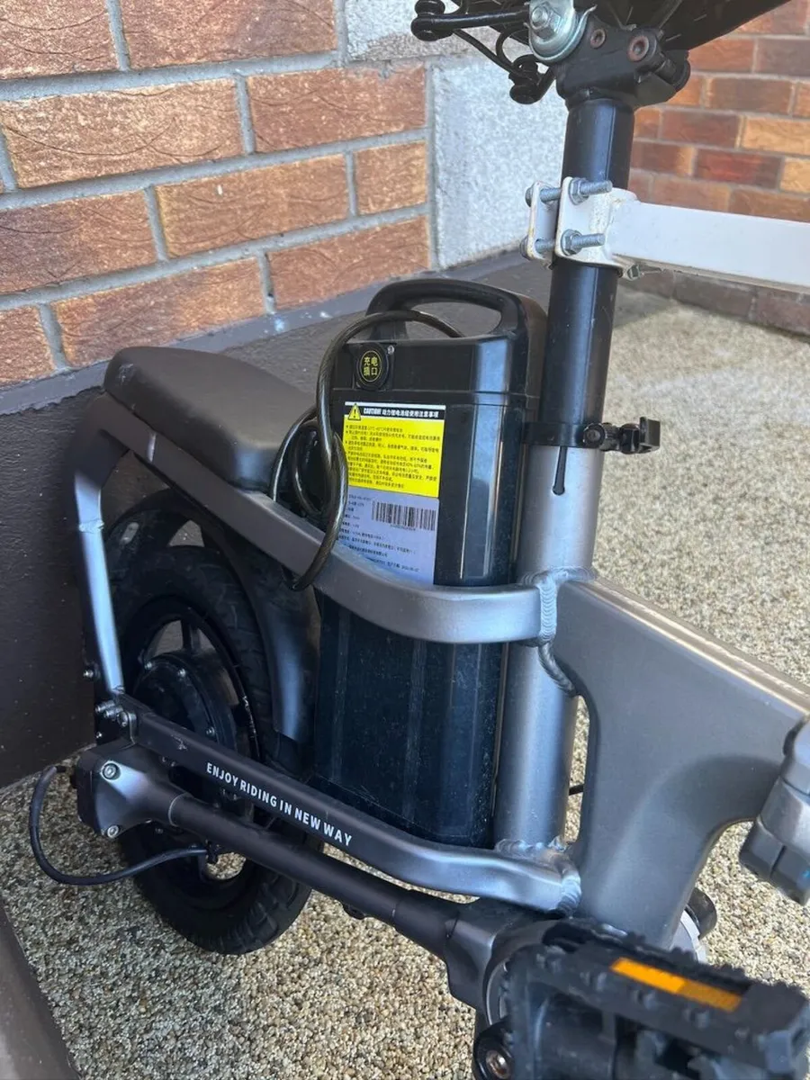 🚴‍♂️ [Dublin] 14" Folding E-Bike – Shaft Drive - Image 3