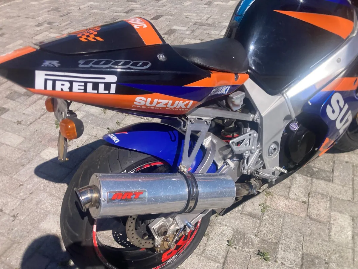 Motorcycle - Image 3