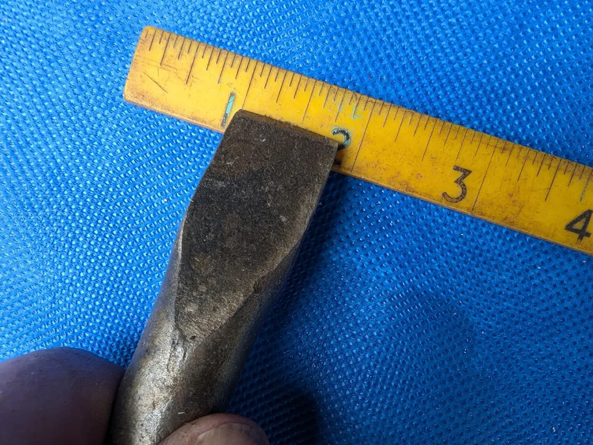 3 Stone Masons Tools - Image 2
