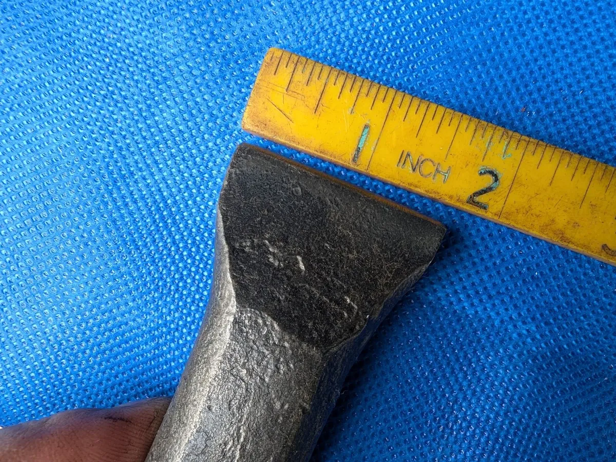 3 Stone Masons Tools - Image 3