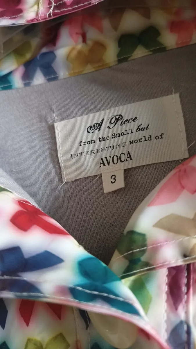Avoca Women's Rain Coat - Image 4