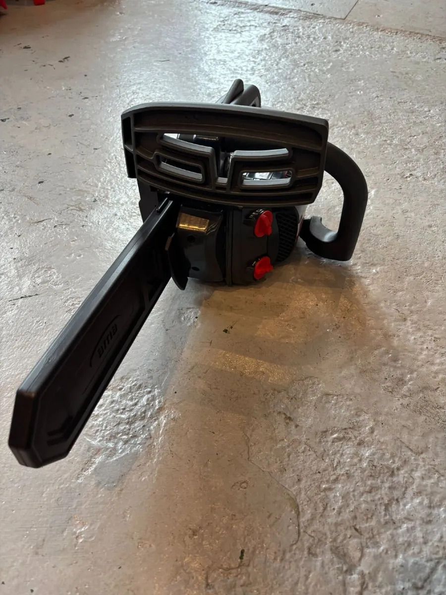 AMA TOP HANDLE PETROL CHAINSAW - FOR SALE - Image 3
