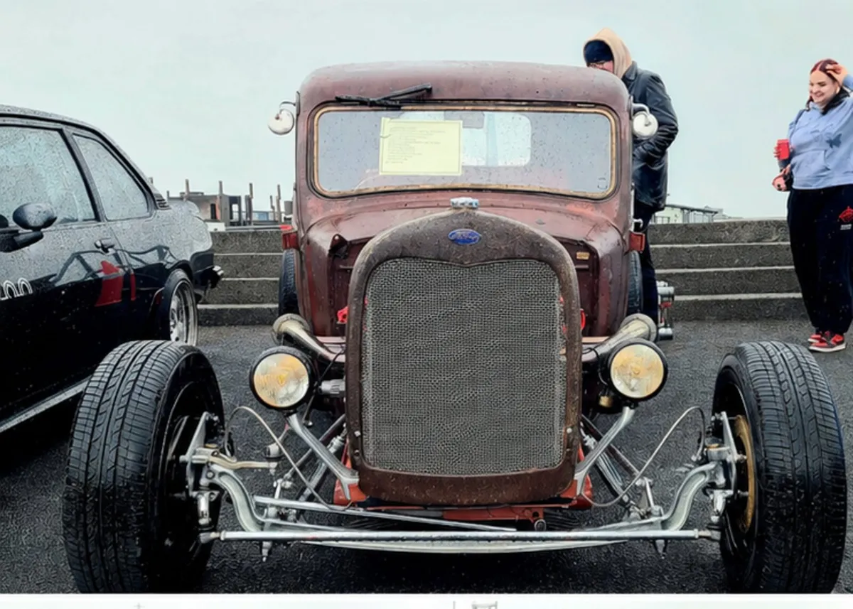 1945 all steel ford pickup street rod - Image 4