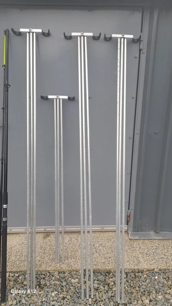 Fishing Rods & New Tripods - Image 4