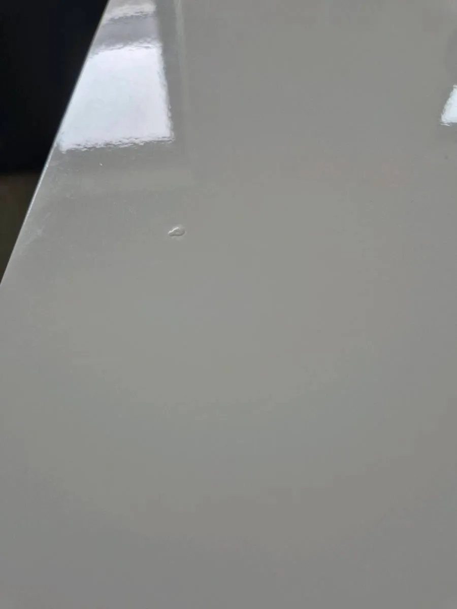 White small desk/dressing table - Image 3