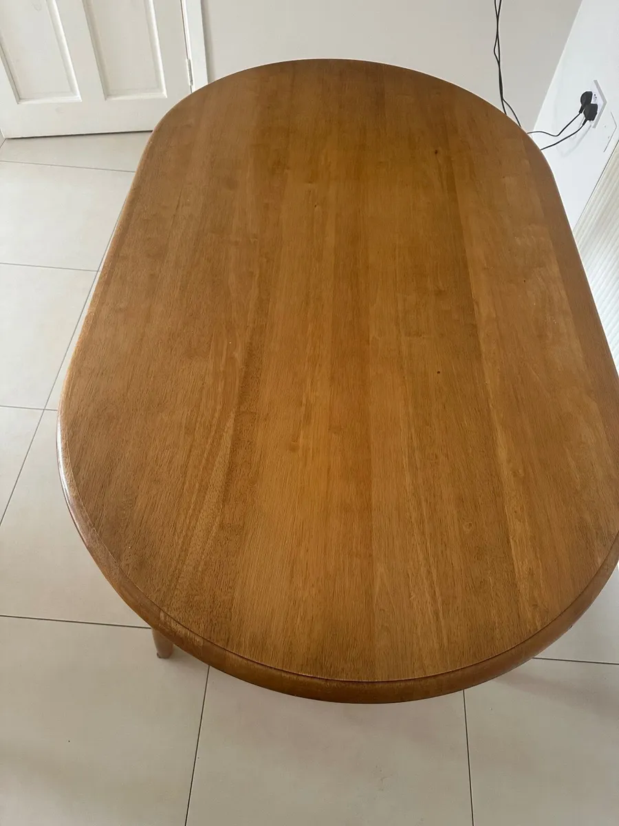 Kitchen table and six chairs - Image 4