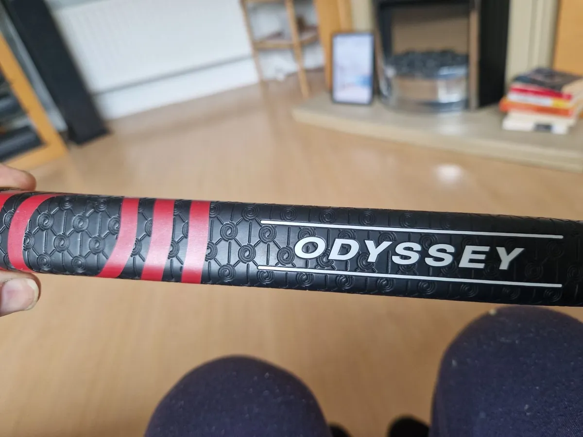 Odyssey Jailbird S25 Tri hot Zero torque putter - Image 3