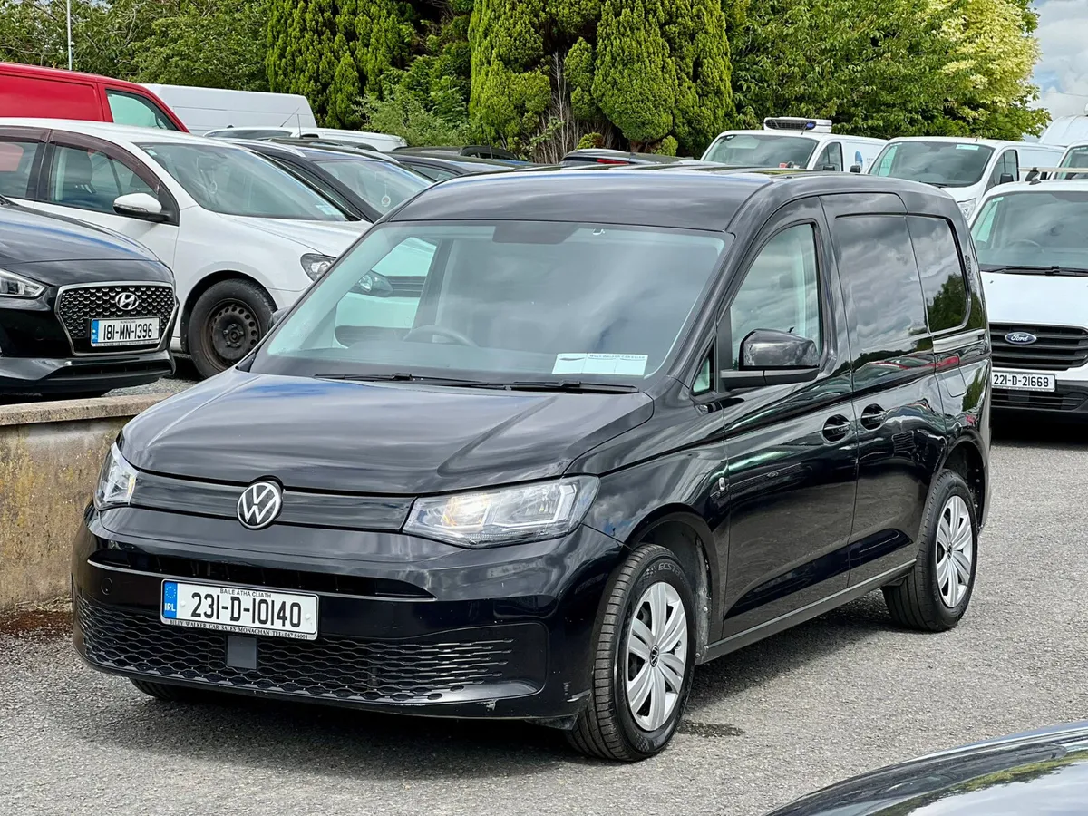 Volkswagen Caddy 2023 - Image 3