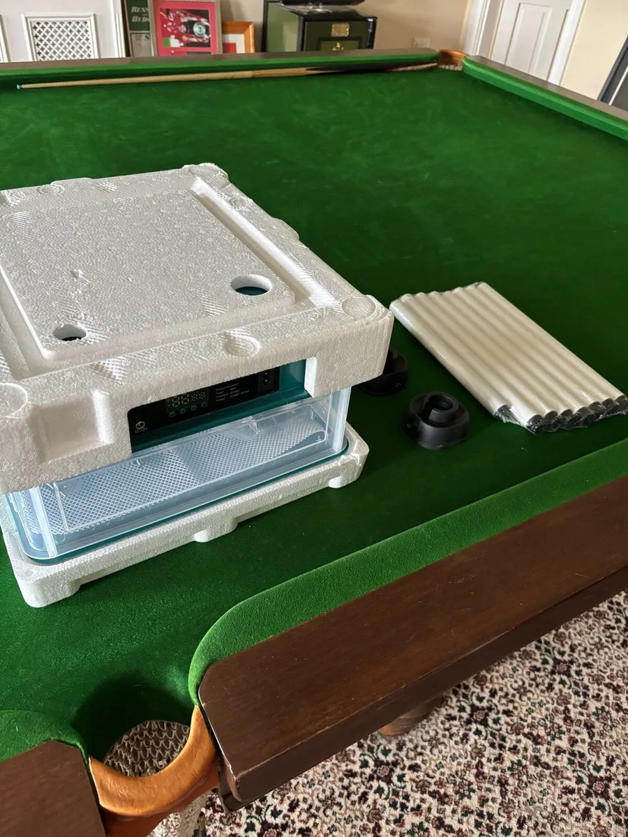 Brand new automatic egg incubator - Image 1