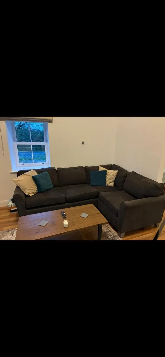 Couch - Image 1