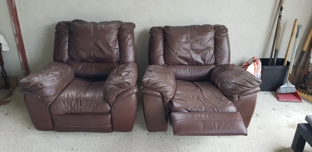 FREE Pair of Leather Recliners