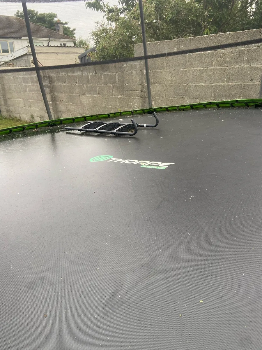 14 ft Trampoline - Image 2
