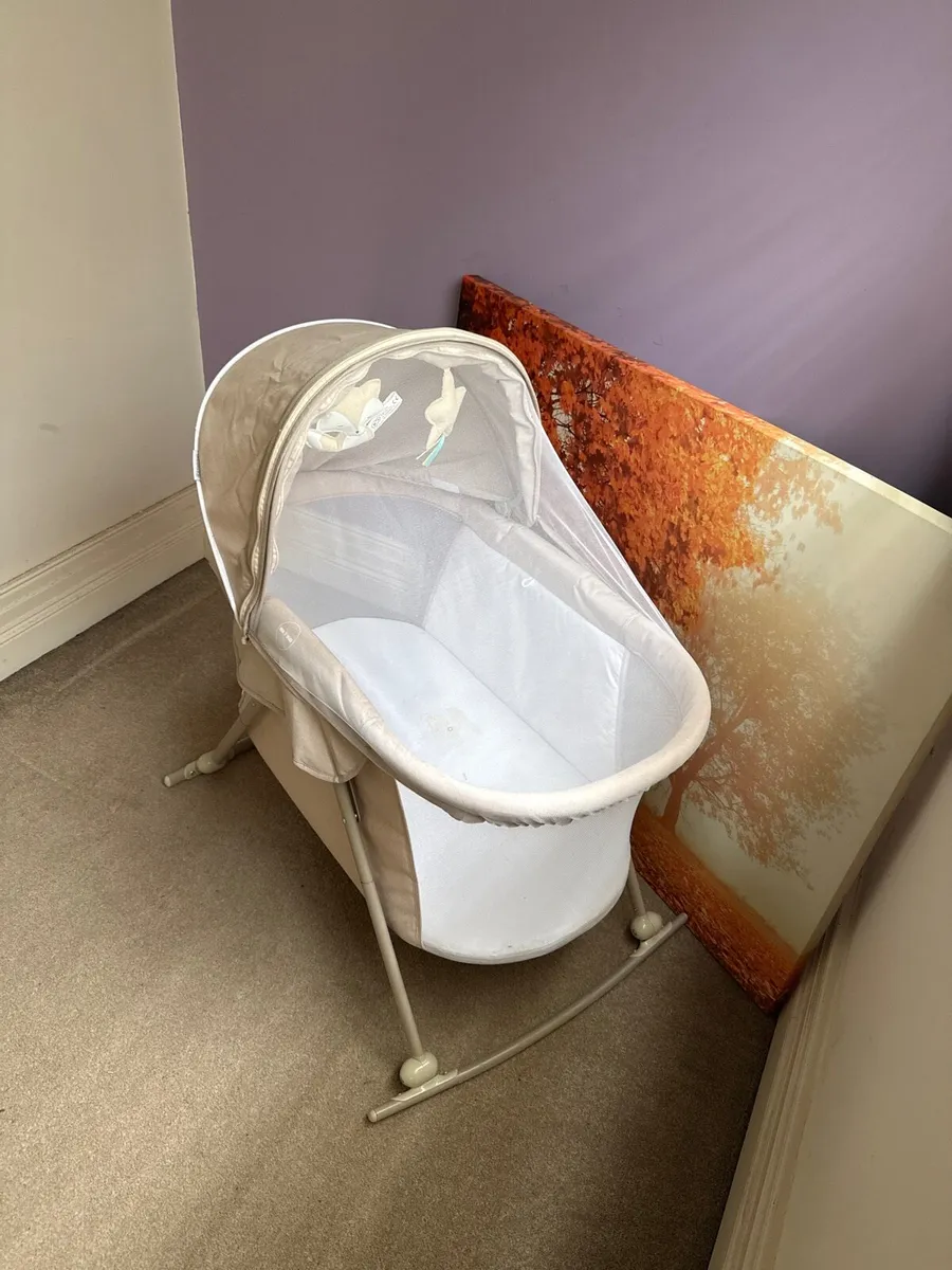 Baby crib - Image 2