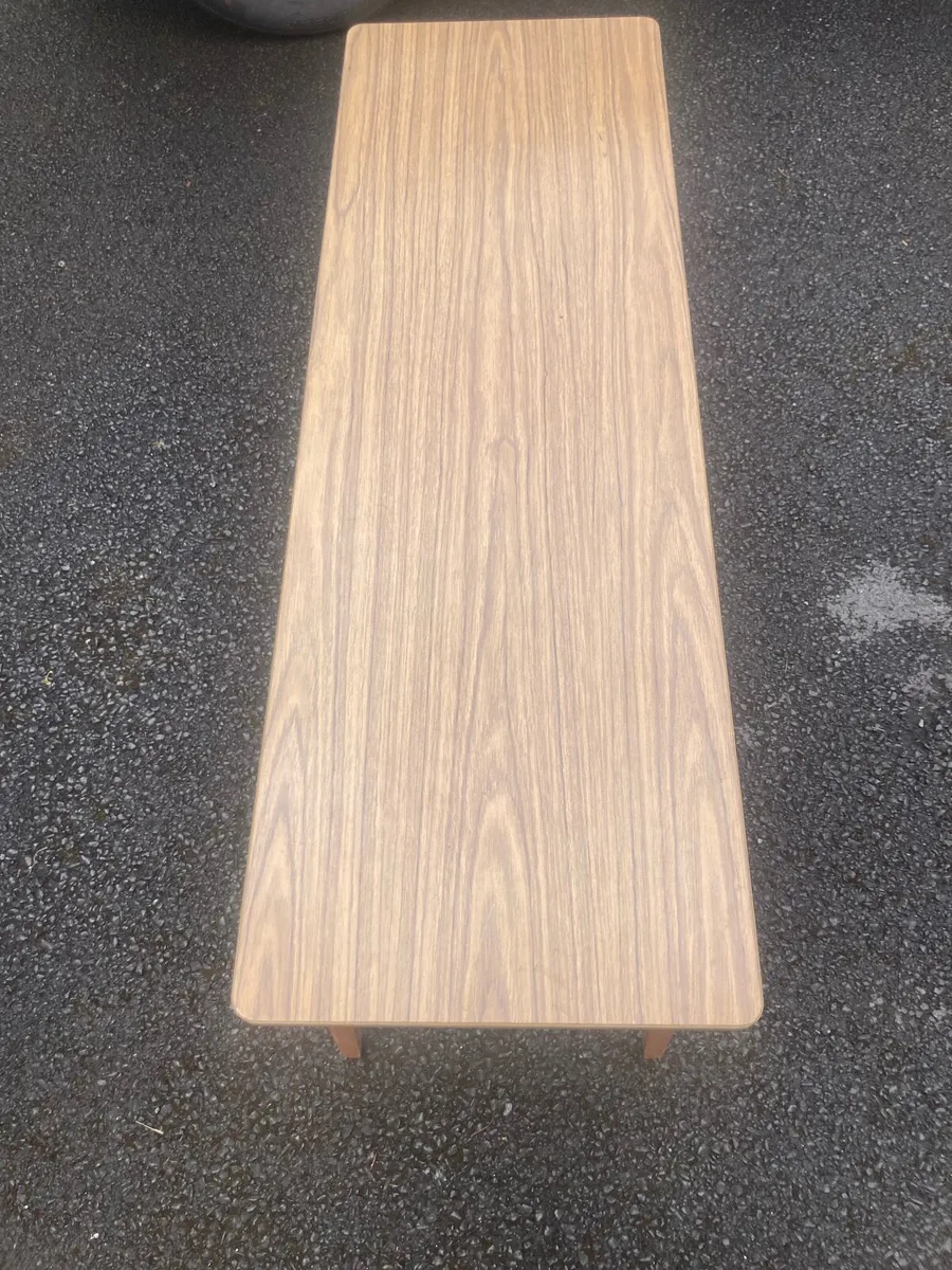 1960s long coffee table - Image 3