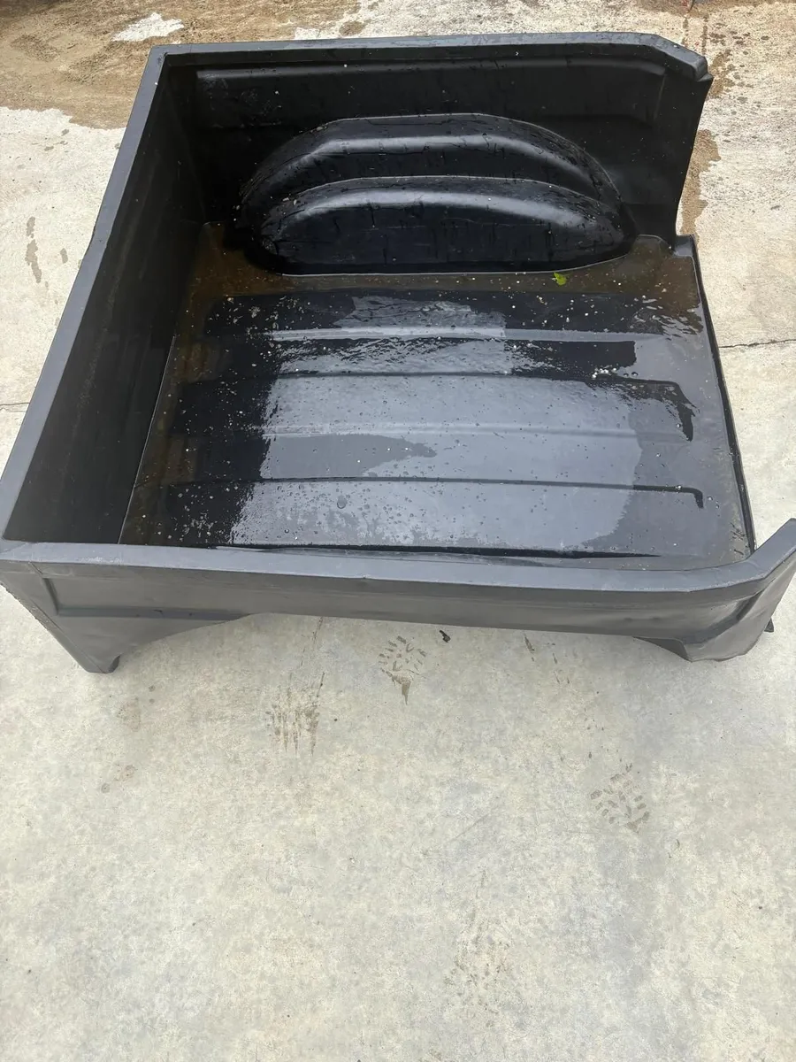 Tub Liner for Land Cruiser & Amarok
