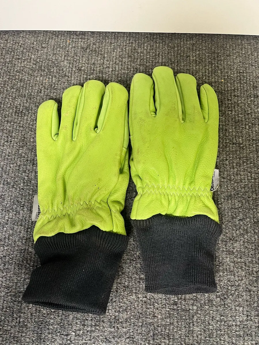 Crosstech Protection Gloves - Image 1