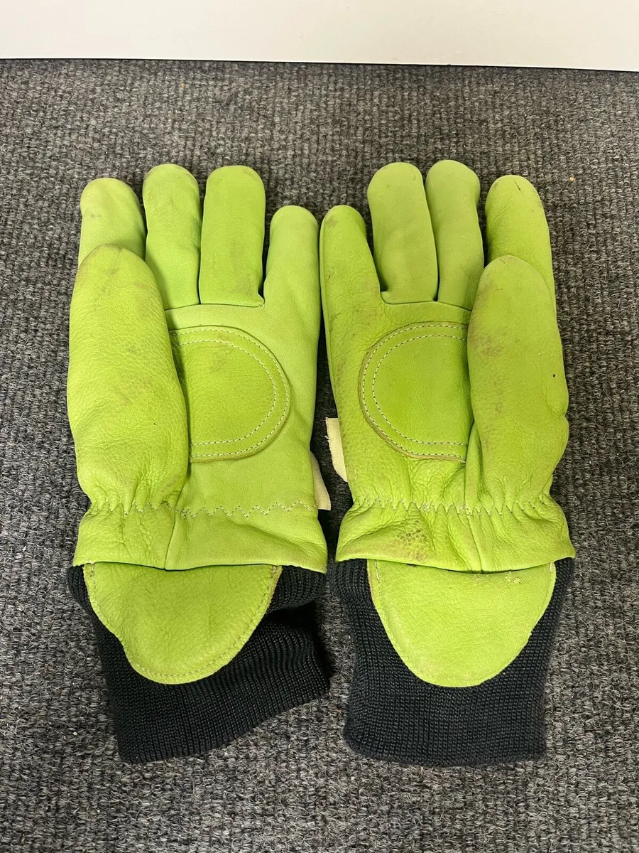 Crosstech Protection Gloves - Image 2