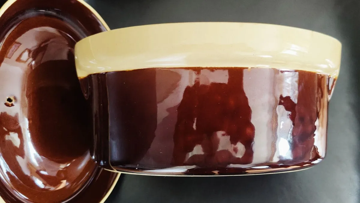 ceramic casserole dish lid - Image 1