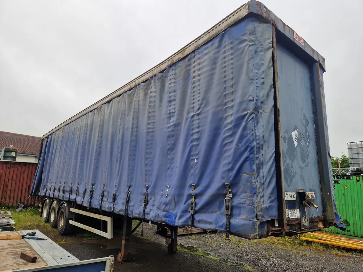 Curtainsider trailer - Image 1